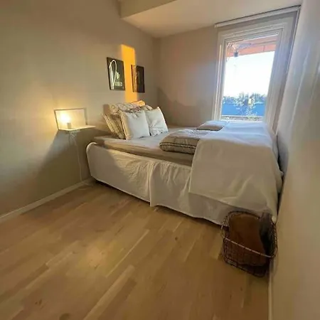 Moderne Med Terrasse & Gratis Parkering Apartment Kolbotn